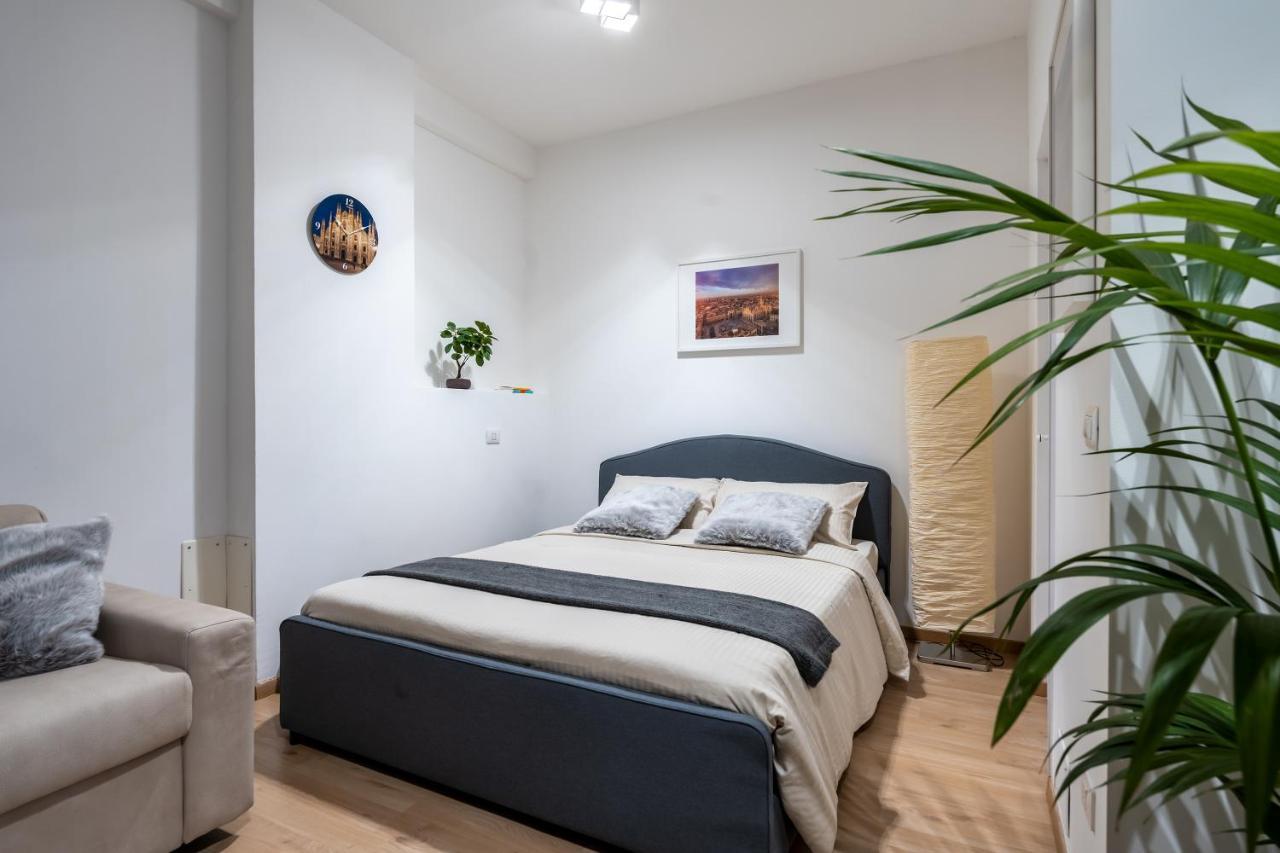 Suite 1,2 Porta Milano Centro Parking Free Luaran gambar